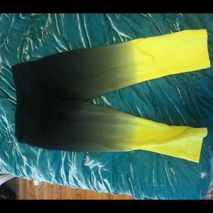 Nike Dry- fit ankle leggings